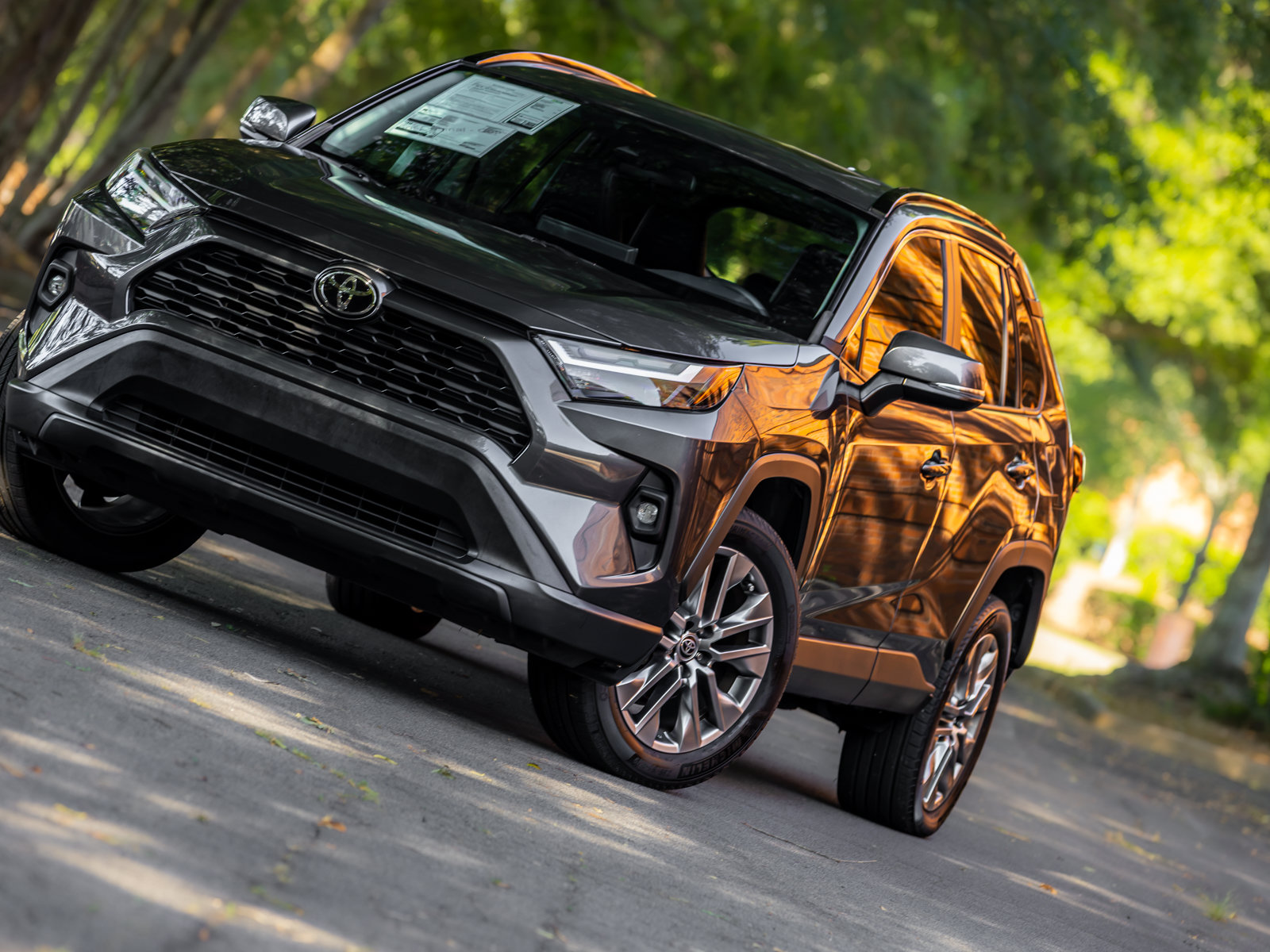 Used 2023 Toyota RAV4 XLE Premium FWD image 25