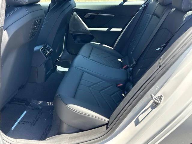 Used 2026 BMW 530i w/ Convenience Package RWD image 34