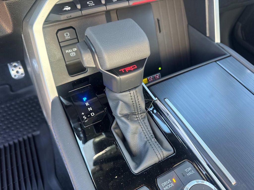 New 2025 Toyota Tundra Platinum w/ TRD Off-Road Package image 23