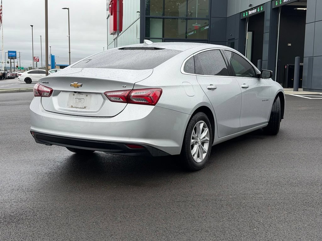 Used 2022 Chevrolet Malibu LT FWD image 5