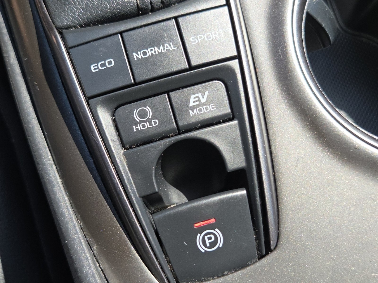 Used 2024 Toyota Camry XSE w/ Navigation Package FWD image 8