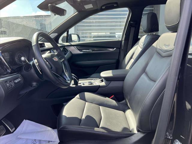 Used 2024 Cadillac XT6 Sport w/ Technology Package AWD/4WD image 20