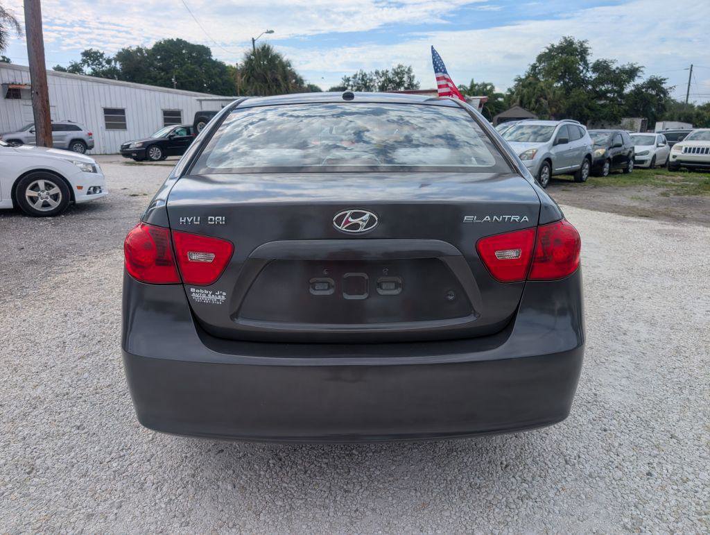 Used 2007 Hyundai Elantra Sedan FWD image 6