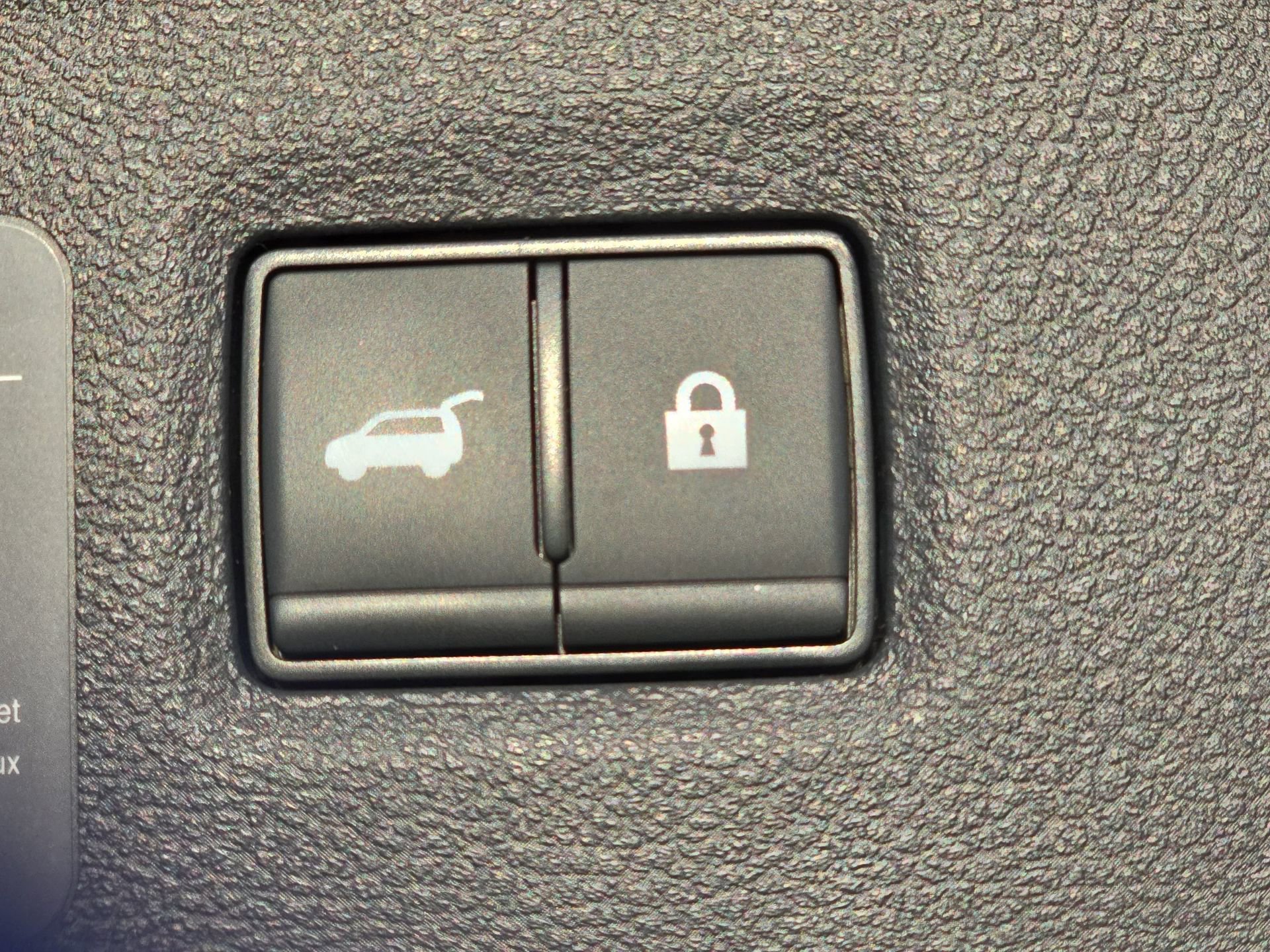 Used 2025 INFINITI QX50 Luxe image 13