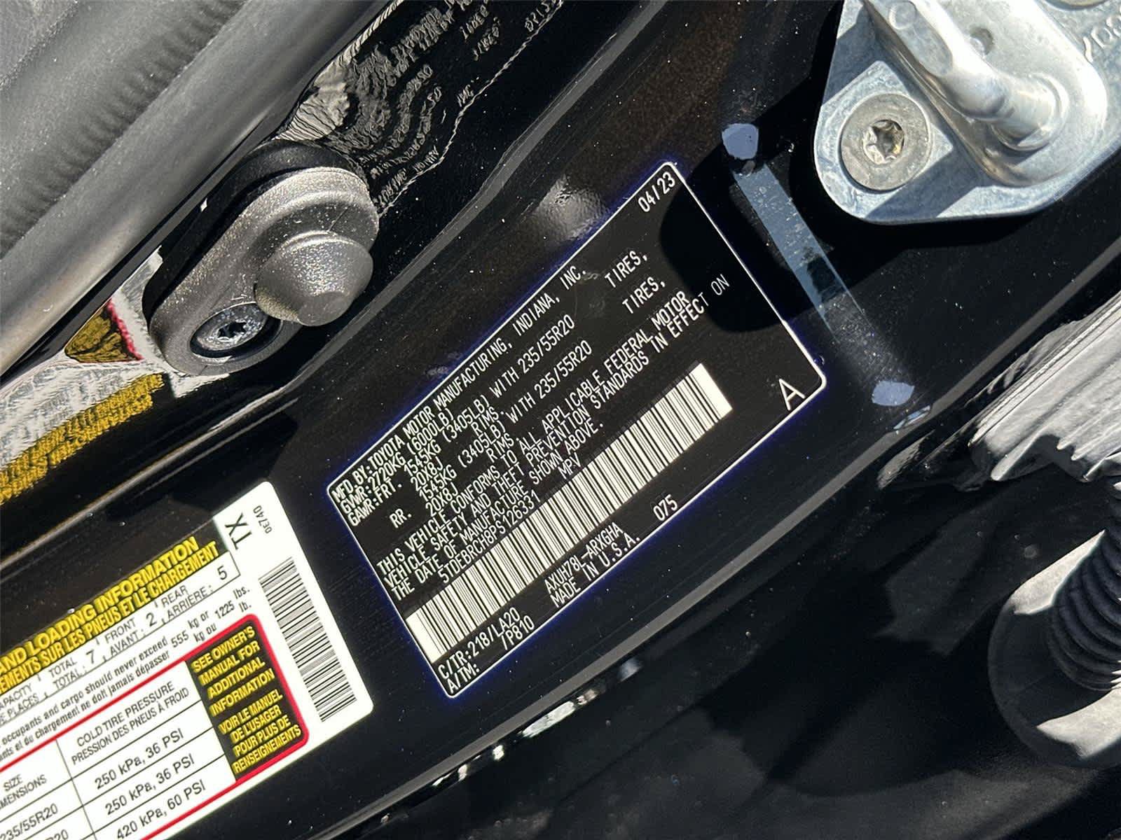 Used 2023 Toyota Highlander Platinum AWD/4WD image 23