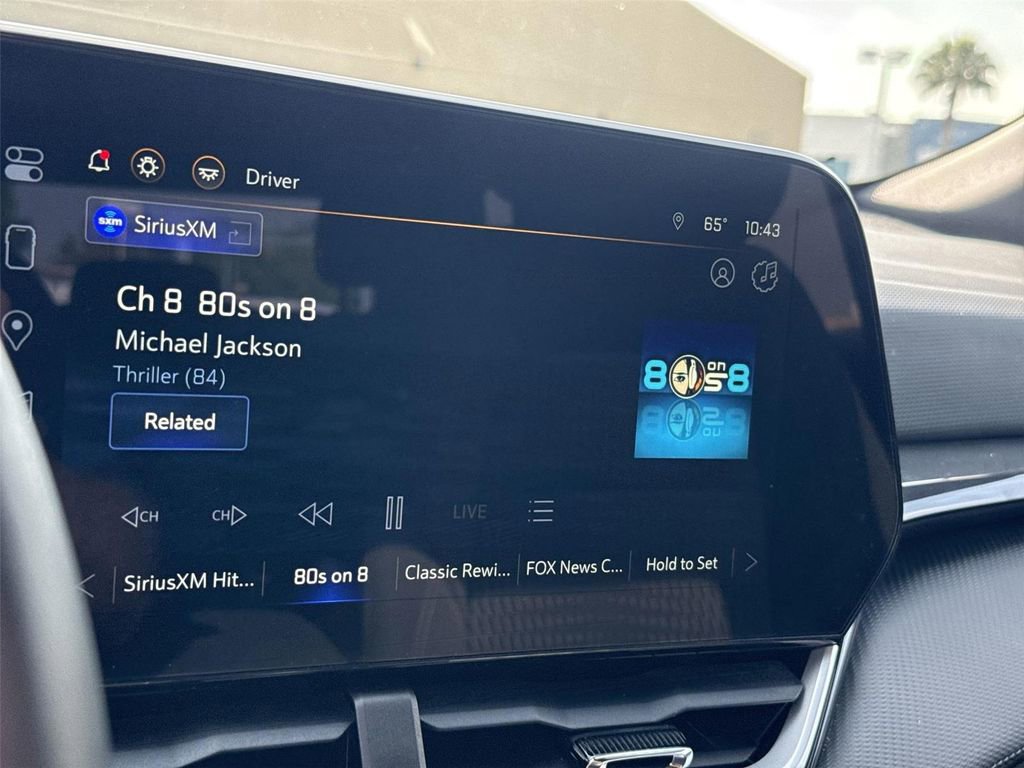 Used 2025 Chevrolet Equinox LT image 12