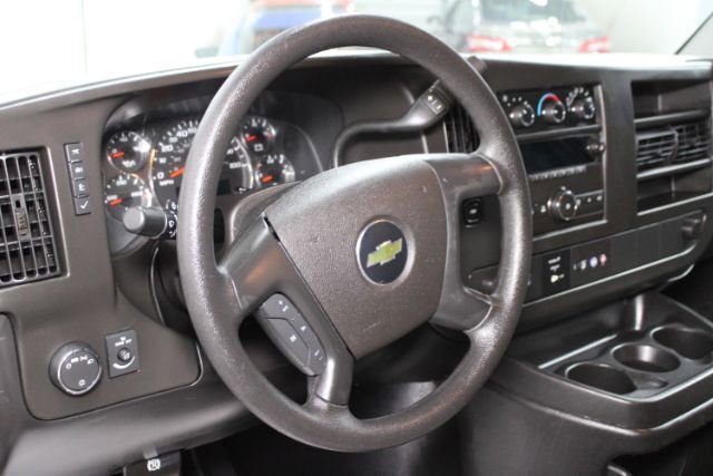 Used 2013 Chevrolet Express 3500 LS RWD image 10