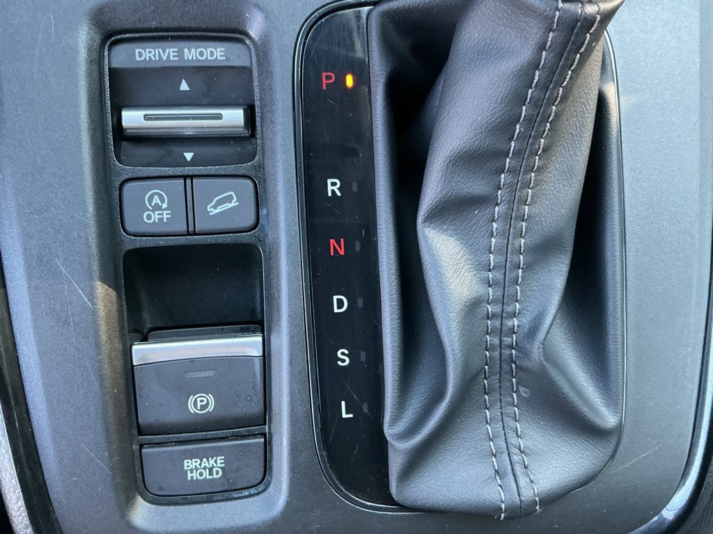 Used 2025 Honda CR-V LX image 27