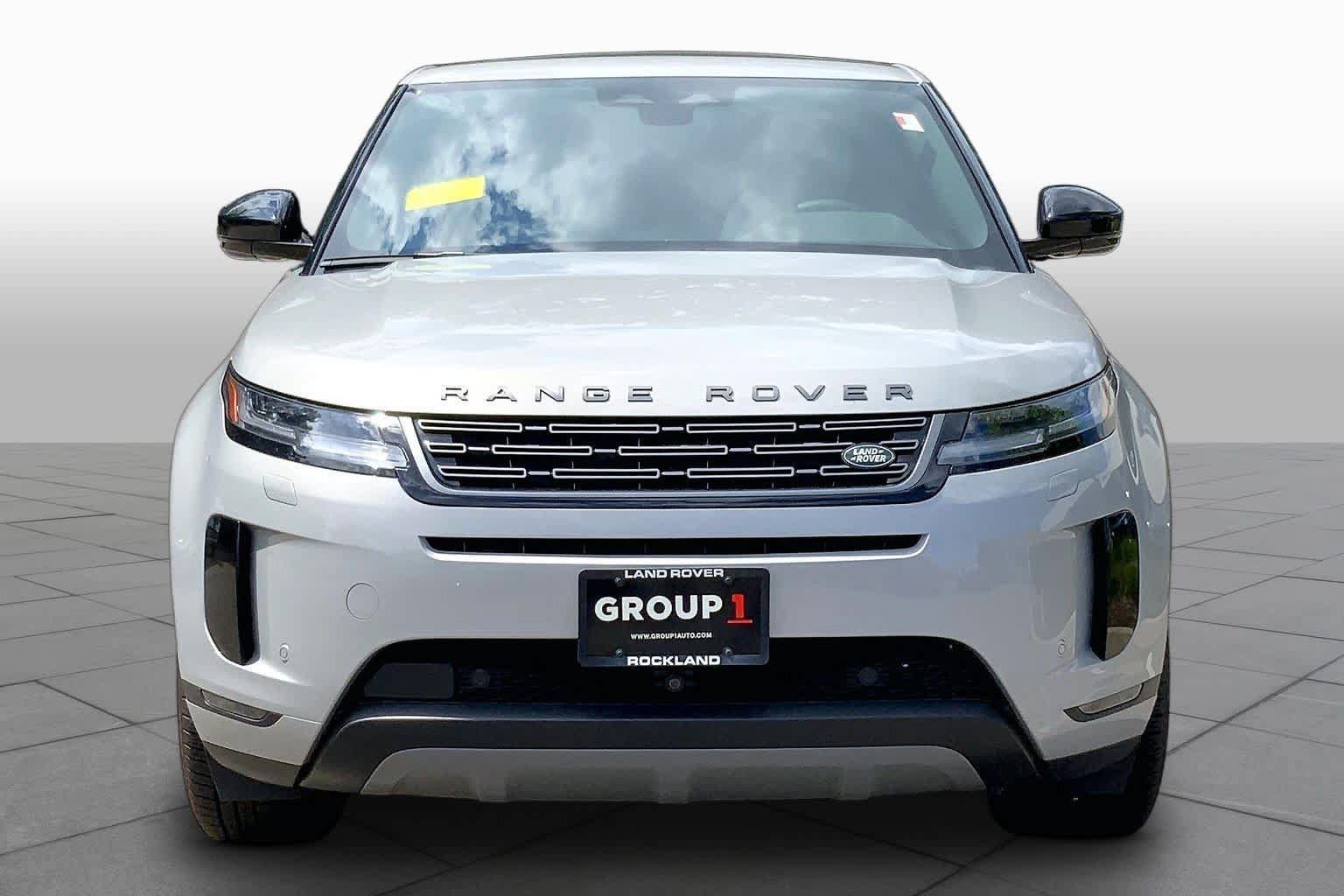 Used 2026 Land Rover Range Rover Evoque S AWD/4WD image 4