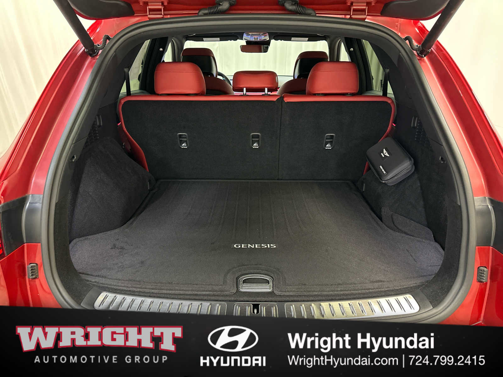 Certified 2026 Genesis GV70 3.5T Sport Advanced image 13