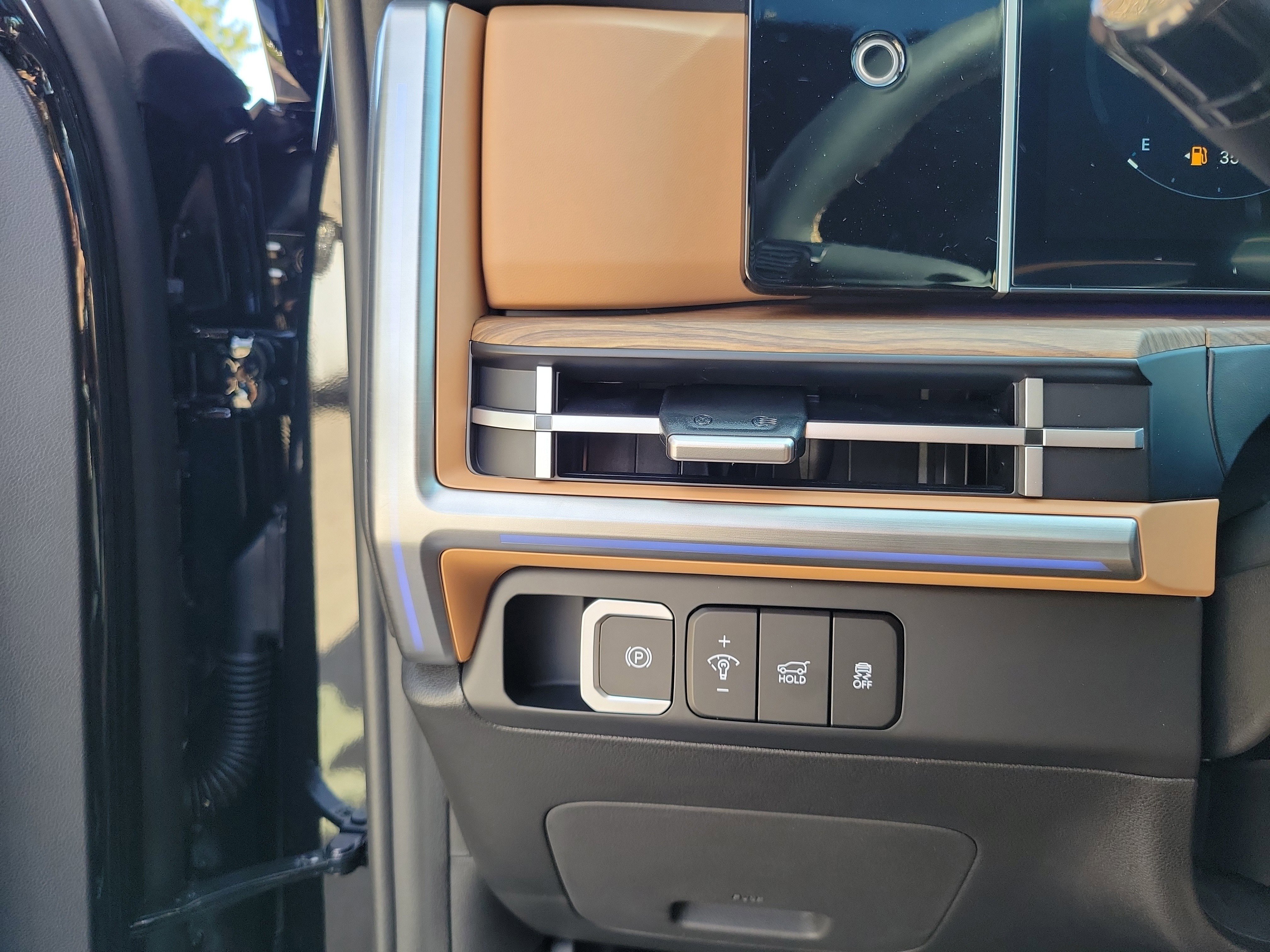 New 2026 Hyundai Santa Fe Calligraphy w/ Tow & Go Package image 21