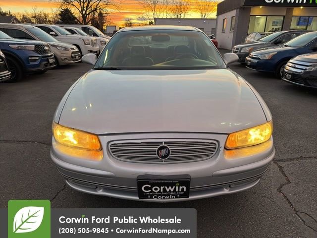Used 2002 Buick Regal LS w/ SL Western Region Pkg image 2