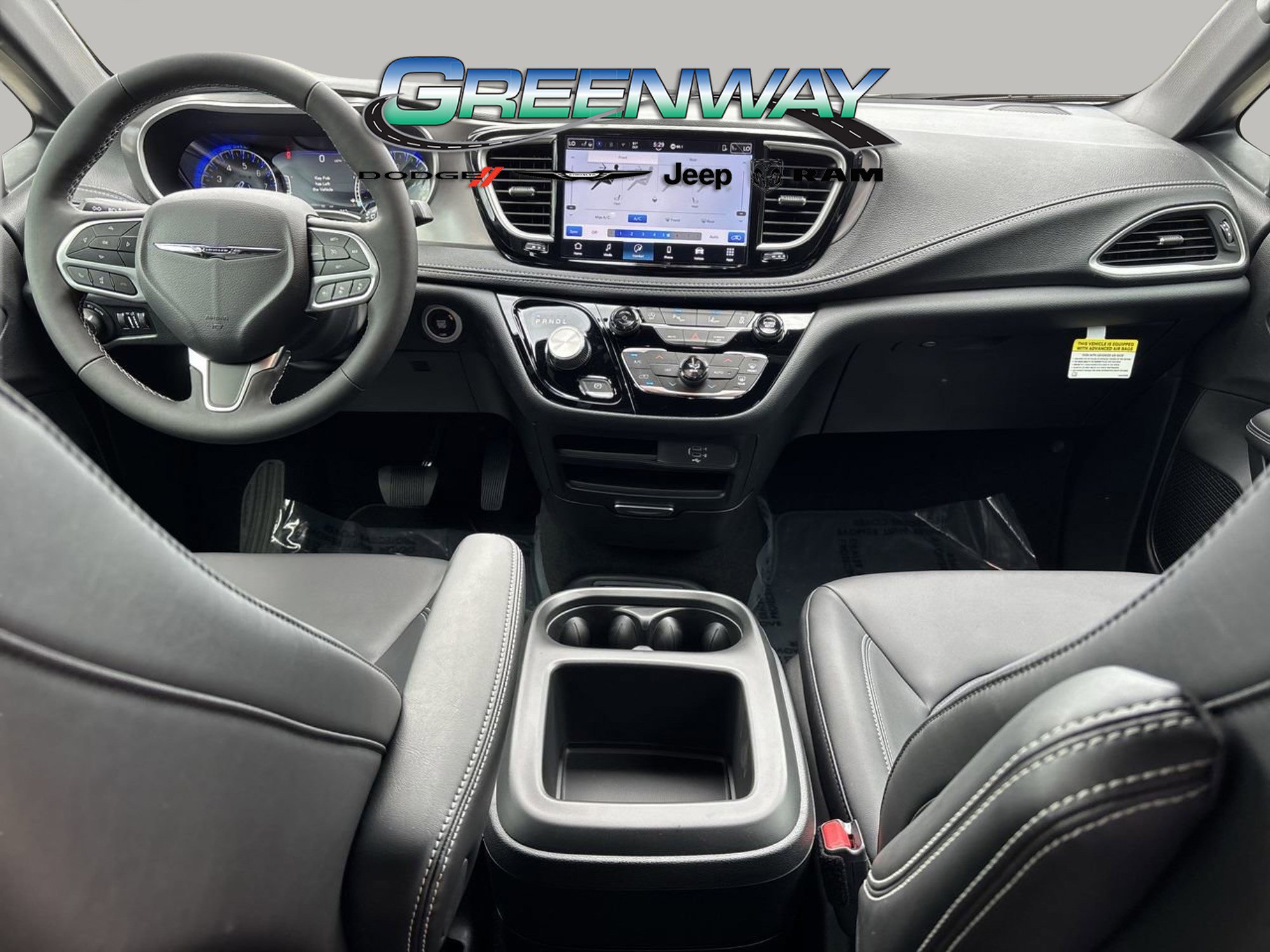 New 2026 Chrysler Pacifica Select image 12