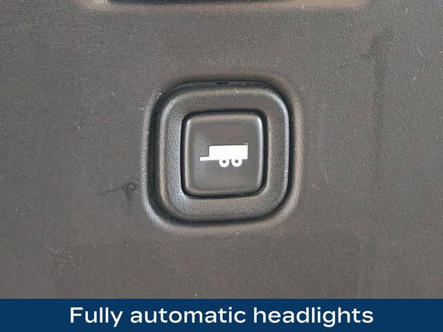 Used 2024 GMC Savana 2500 w/ Driver Convenience Package image 12