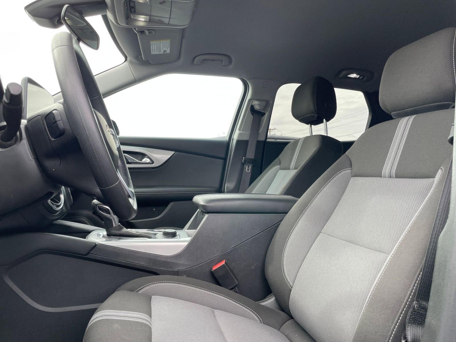 Used 2025 Chevrolet Blazer LT image 28