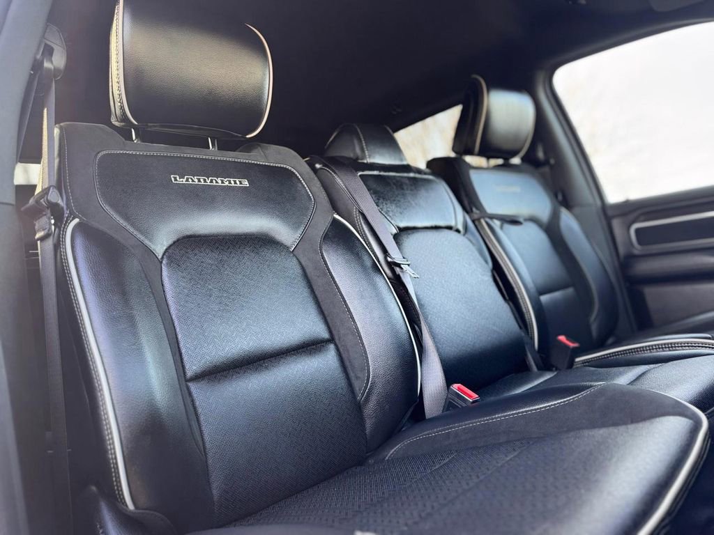 Used 2025 RAM 1500 Laramie image 24