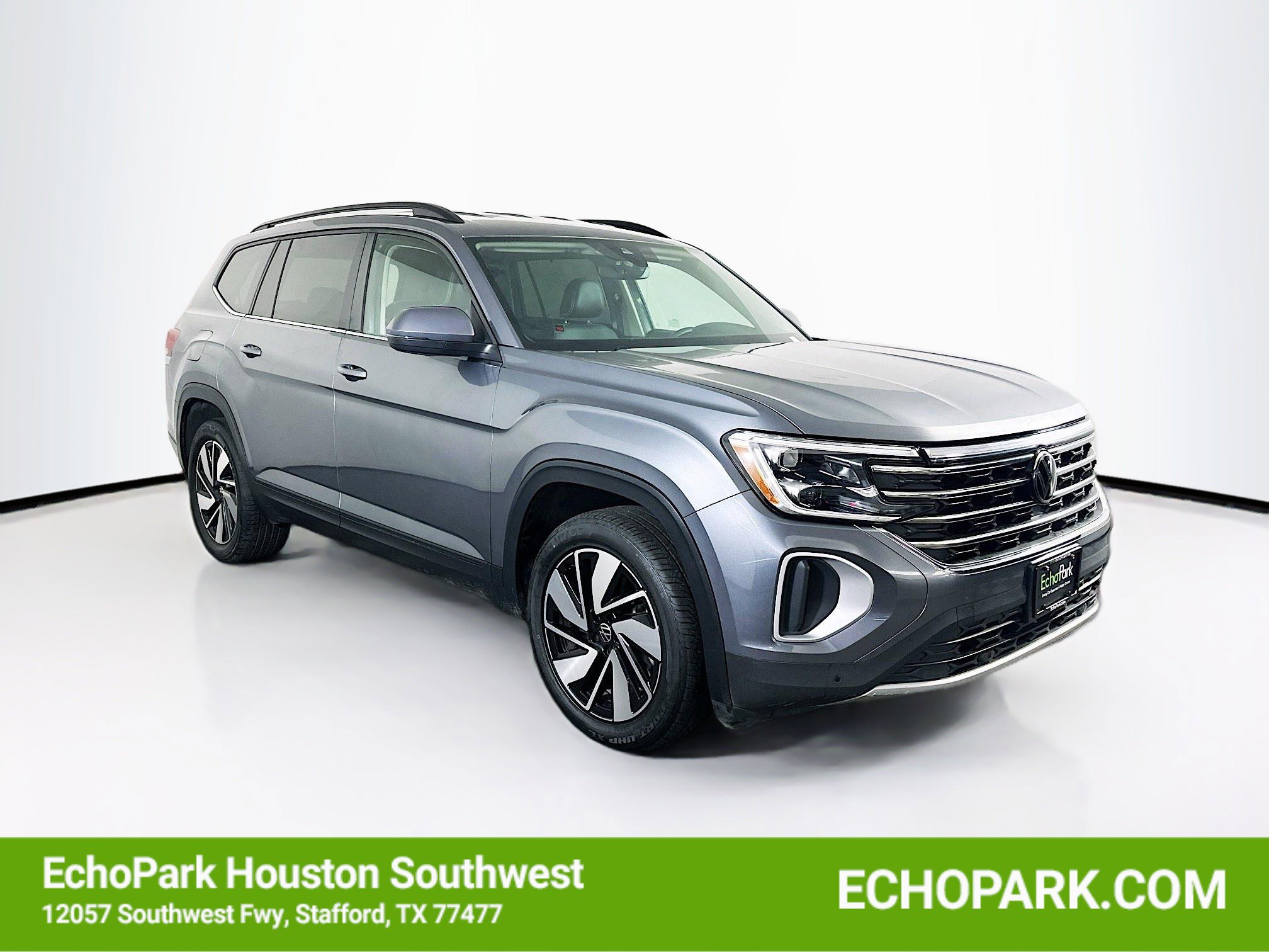 Used 2025 Volkswagen Atlas SE