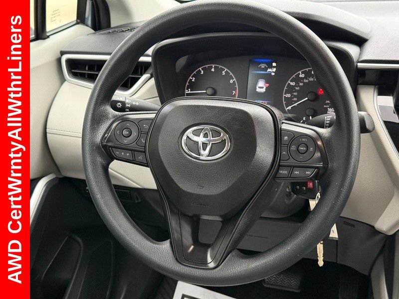 Used 2024 Toyota Corolla Cross L AWD/4WD image 14
