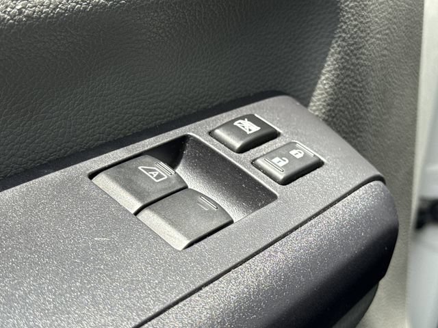 Used 2020 Nissan NV 3500 SV RWD image 23