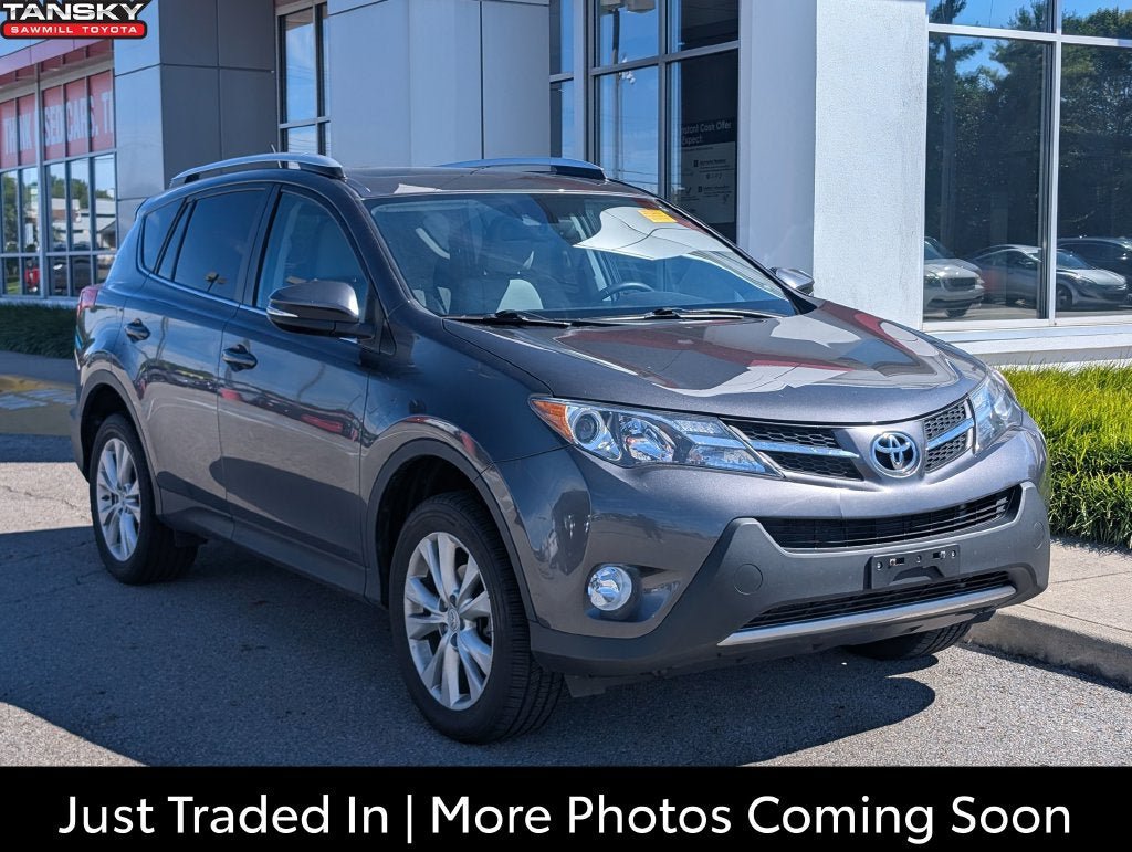Used 2015 Toyota RAV4 Limited w/ Technology Package FWD image 1