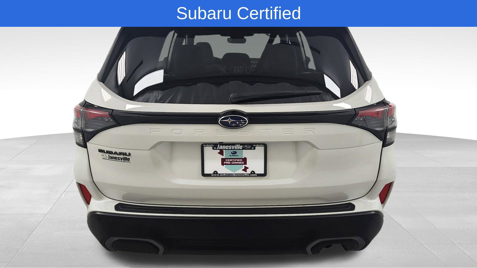 Used 2025 Subaru Forester Limited w/ Popular Package #1 AWD/4WD image 4