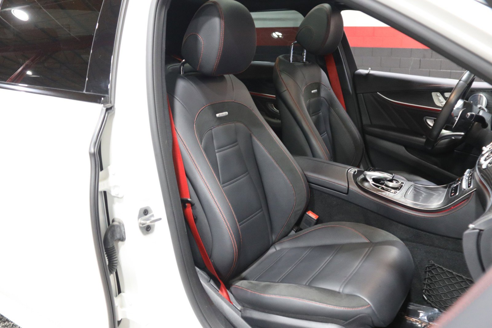 Used 2020 Mercedes-Benz E 53 AMG 4MATIC Sedan w/ Driver Assistance Package image 45