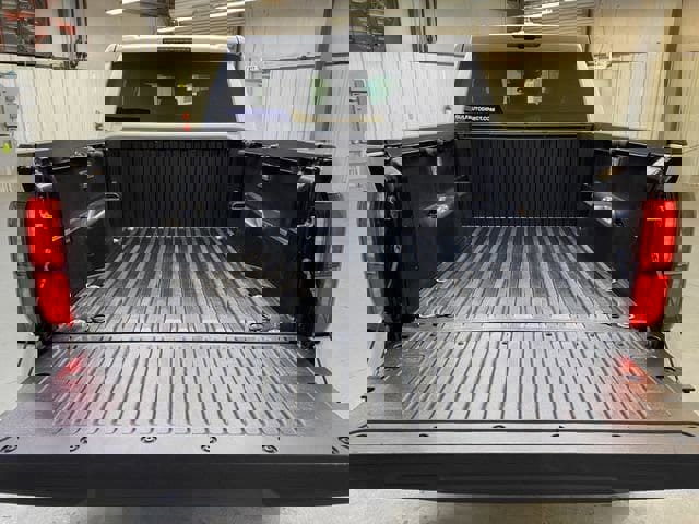 Used 2025 Toyota Tacoma TRD Off-Road image 30