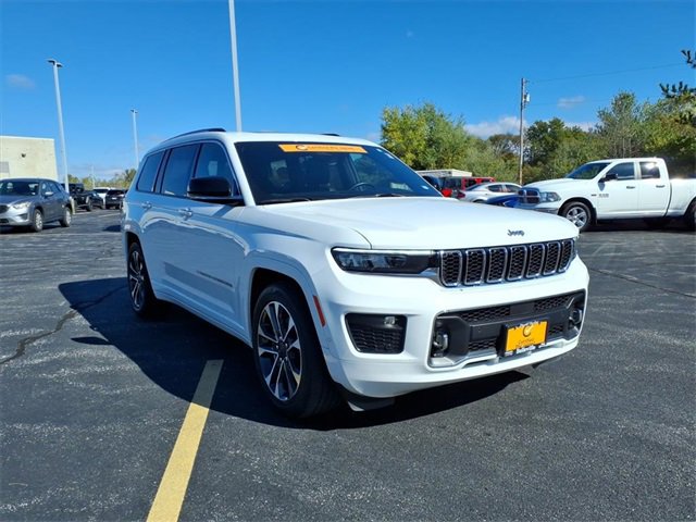 Certified 2022 Jeep Grand Cherokee L Overland w/ Luxury Tech Group IV image 32