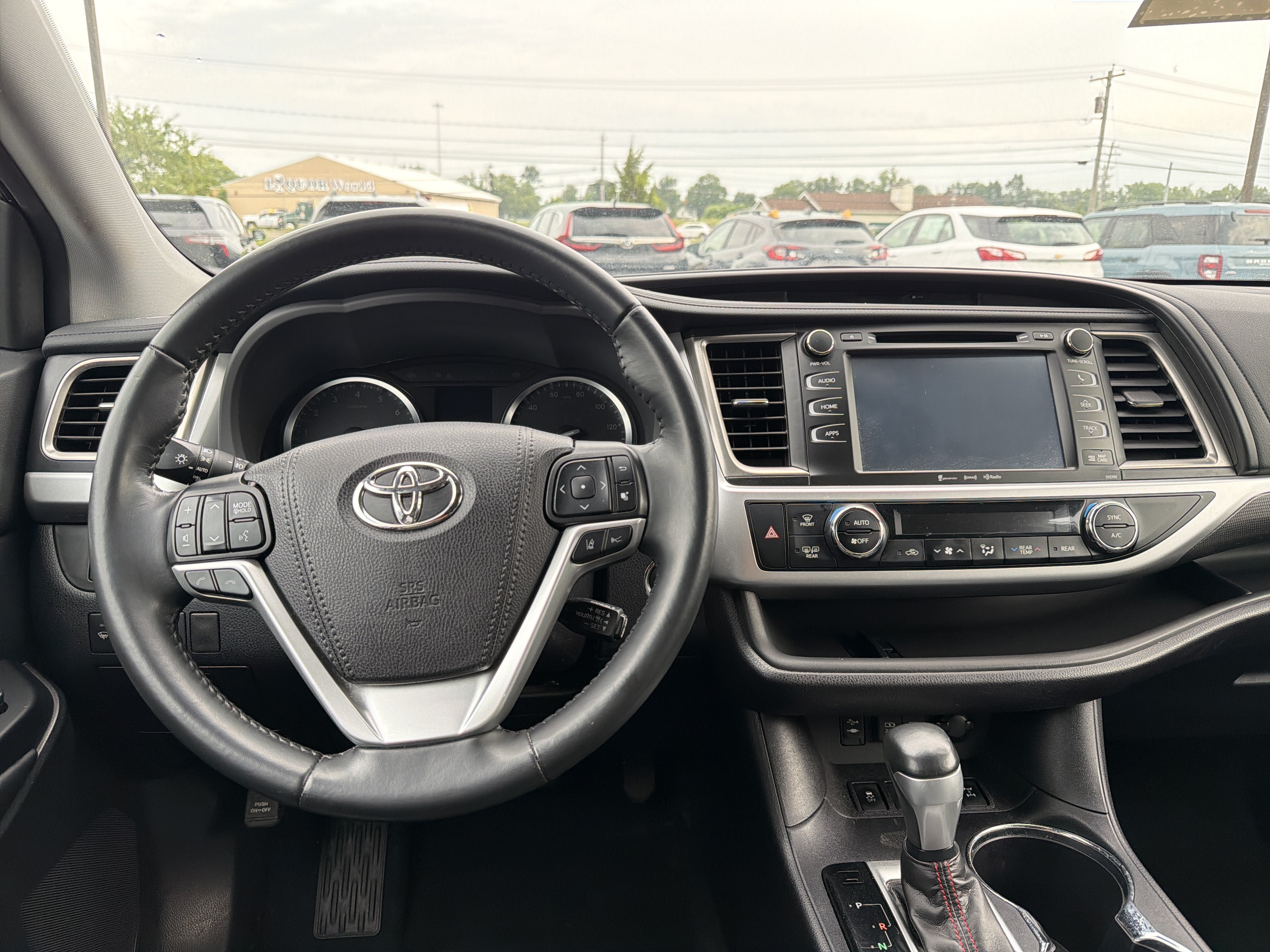 Certified 2019 Toyota Highlander SE AWD/4WD image 13