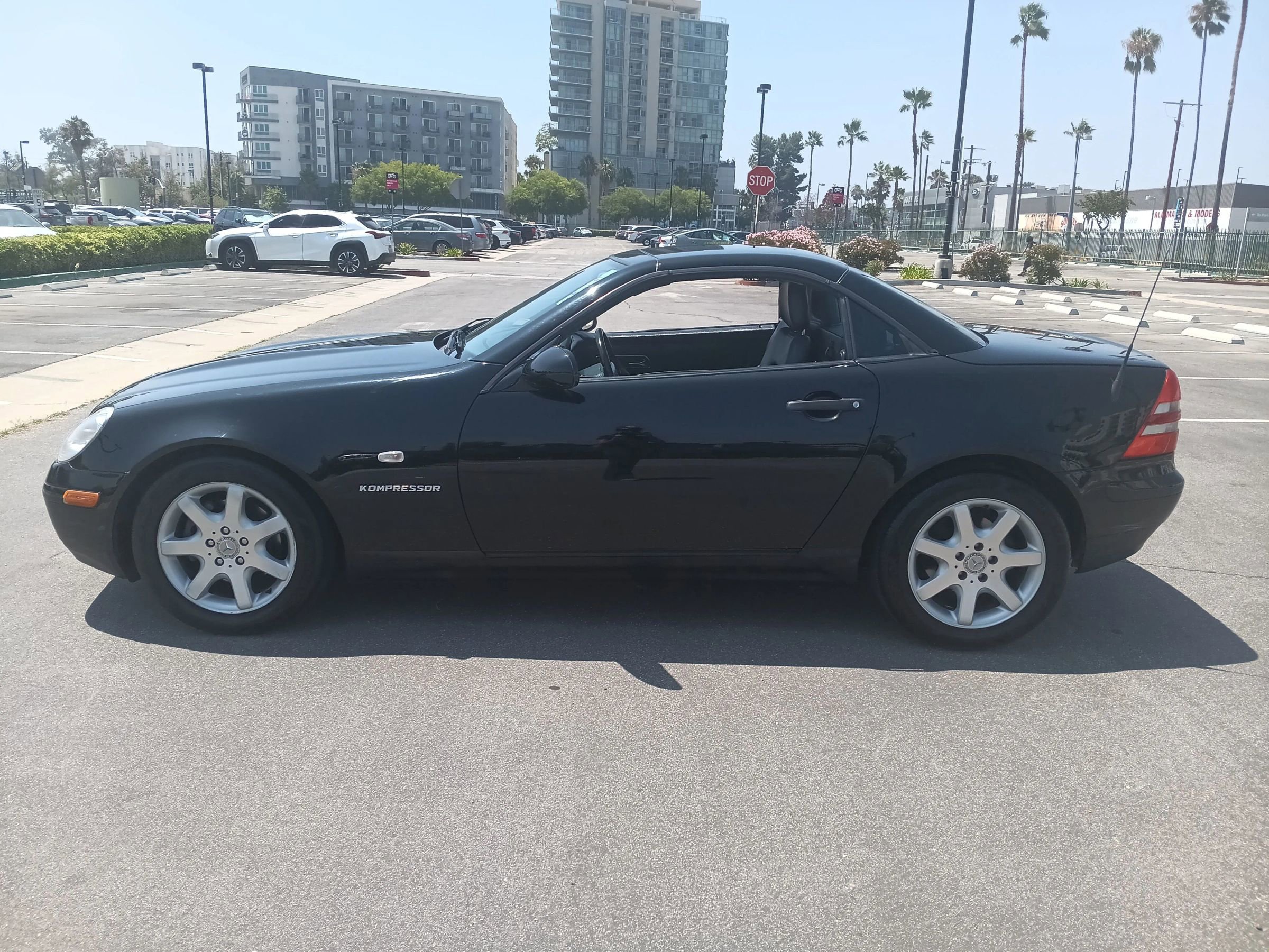 Used 2000 Mercedes-Benz SLK 230 image 5
