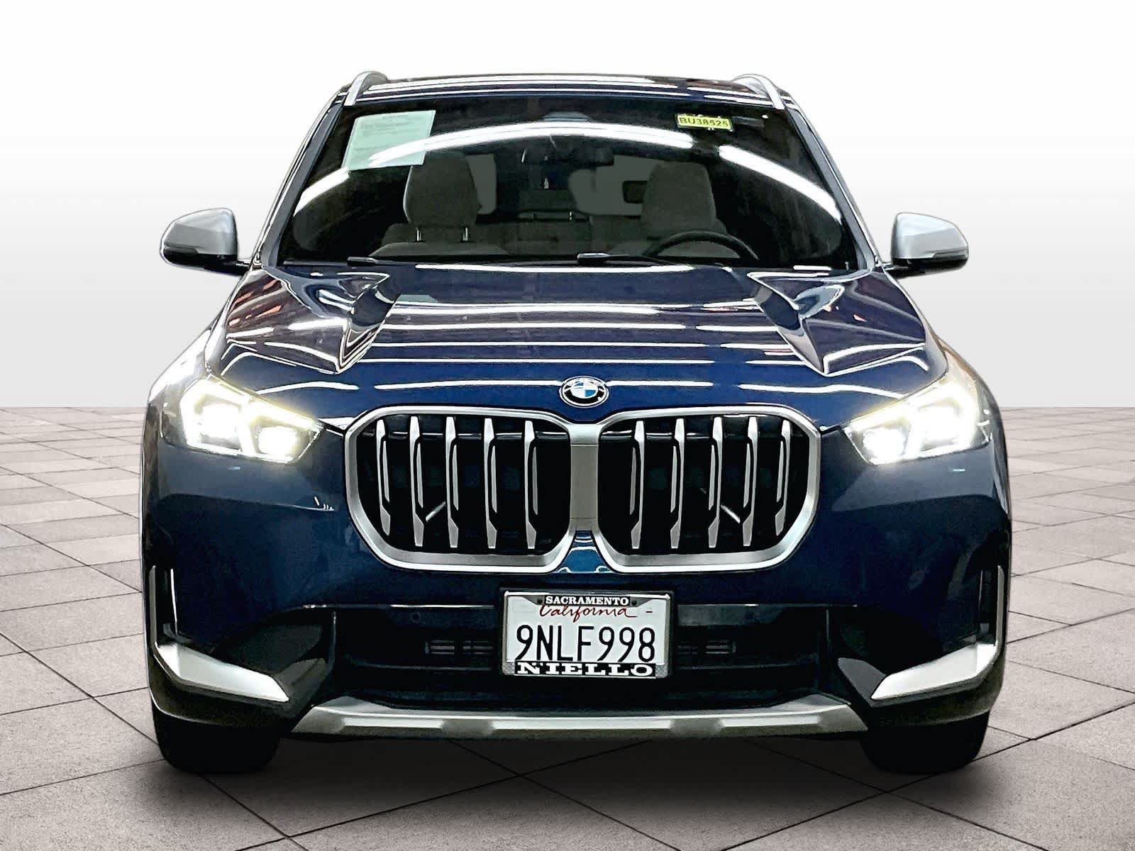 Used 2023 BMW X1 xDrive28i w/ Convenience Package AWD/4WD image 3