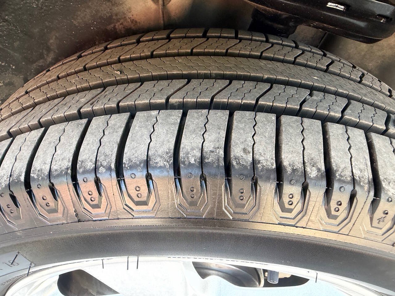Used 2006 Lexus RX 330 FWD image 40