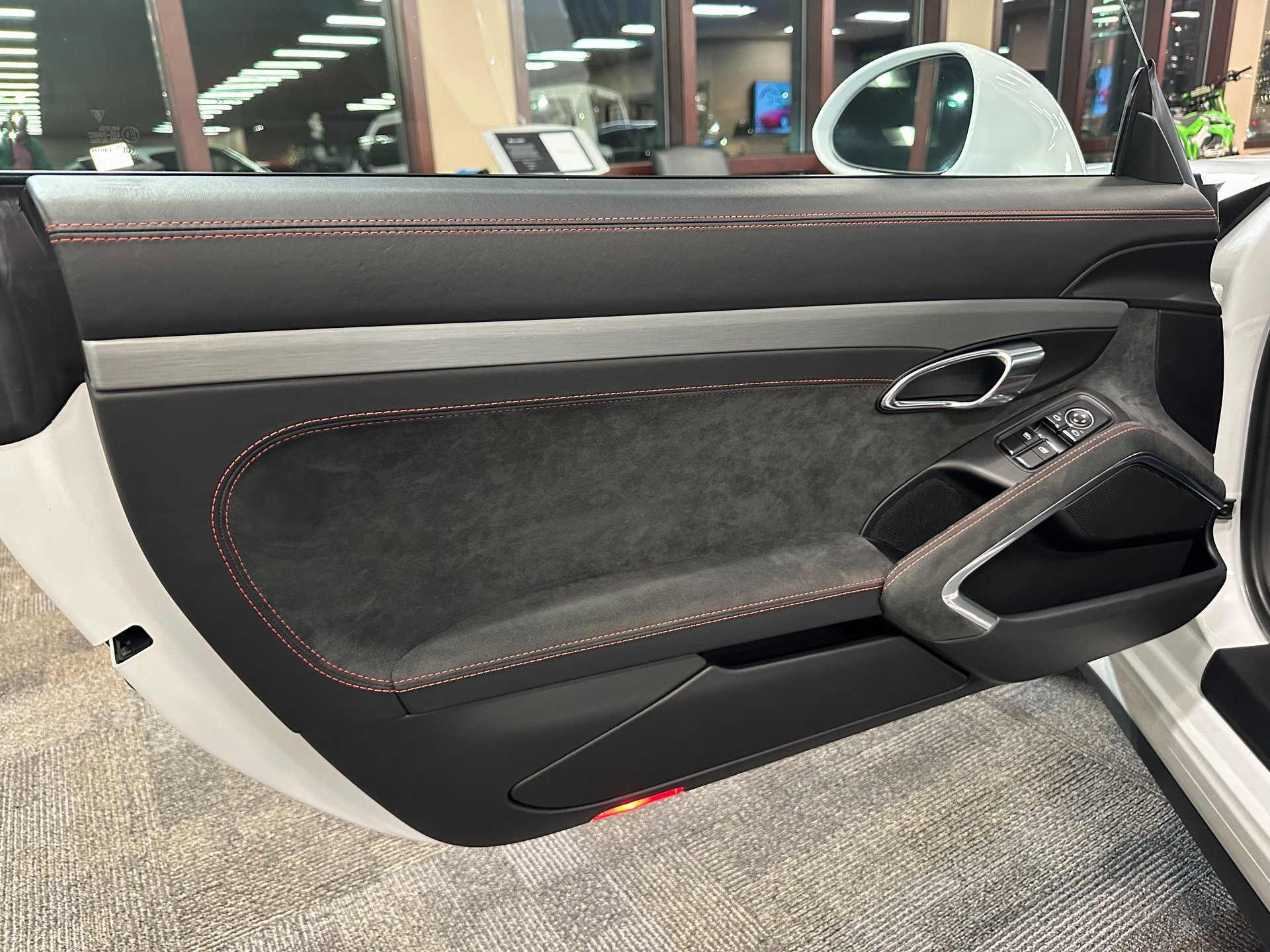 Used 2018 Porsche 911 GT3 image 52