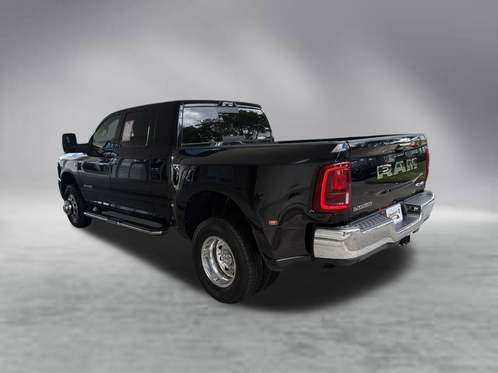 Used 2026 RAM 3500 Laramie w/ Max Tow Package AWD/4WD image 4