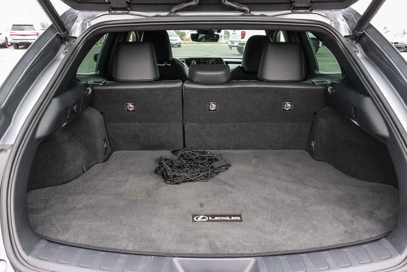 Used 2020 Lexus UX 250h w/ Premium Package AWD/4WD image 17