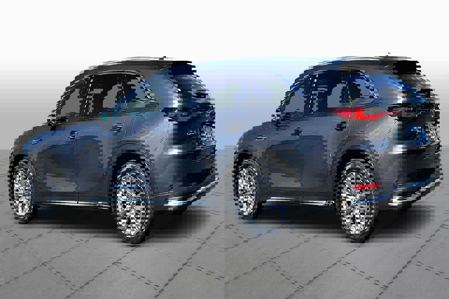 Used 2024 MAZDA CX-90 3.3 Turbo w/ Premium Plus Pkg image 11