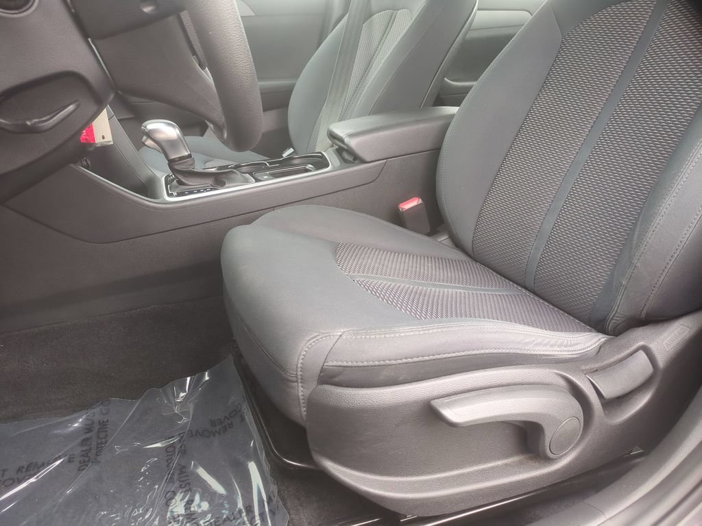 Used 2019 Hyundai Sonata SE FWD image 13