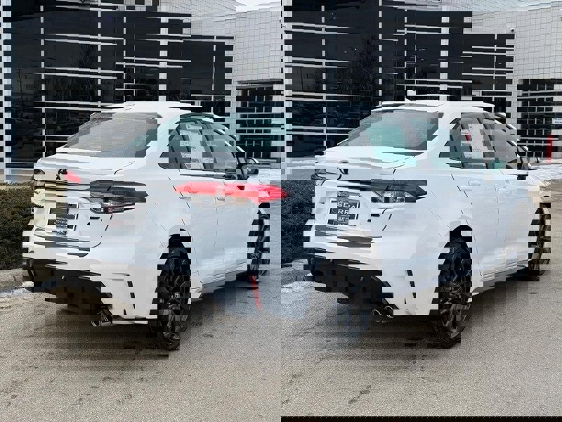 New 2026 Toyota Corolla SE image 3