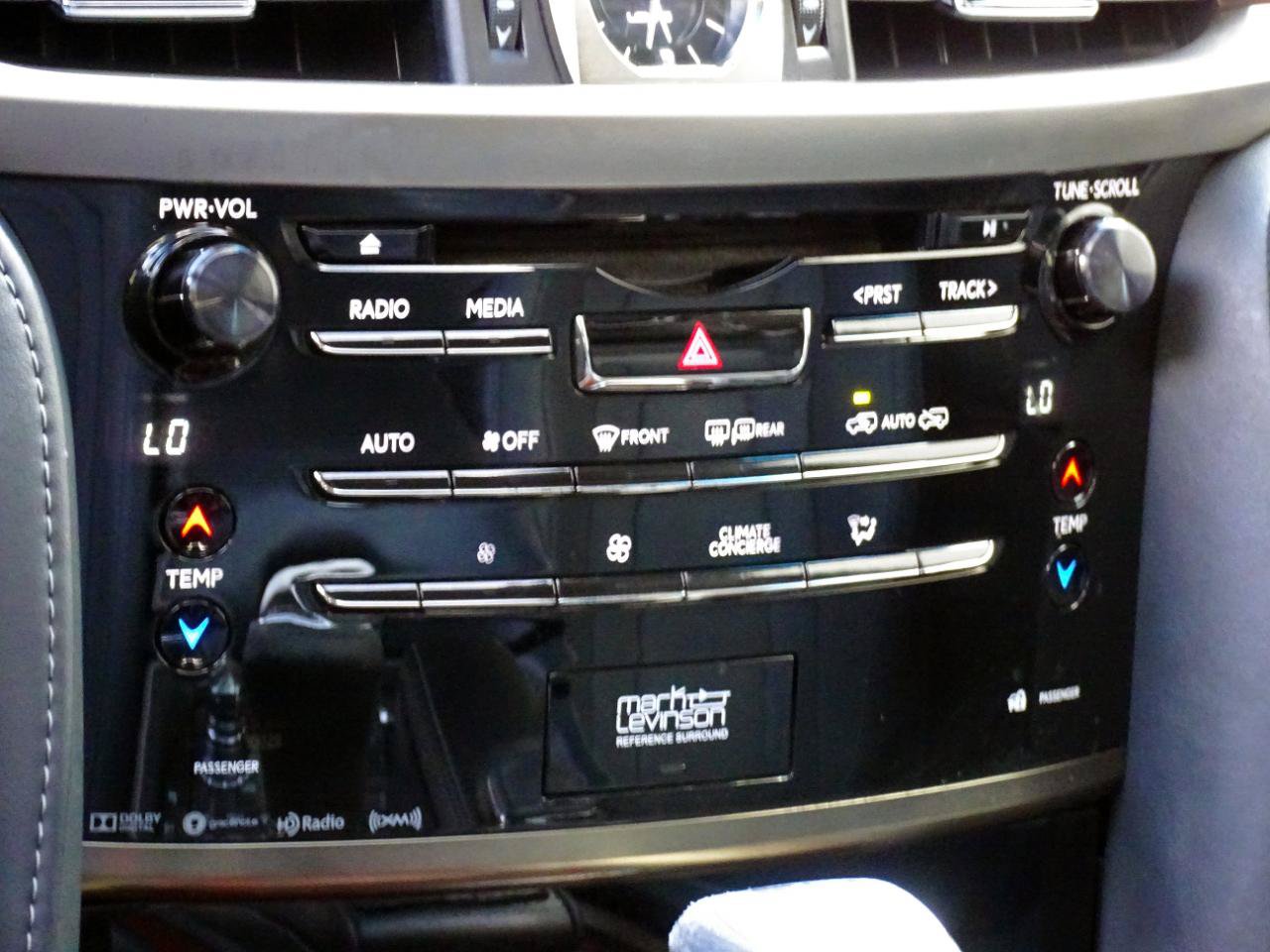 Used 2019 Lexus LX 570 4WD w/ Luxury Package image 42