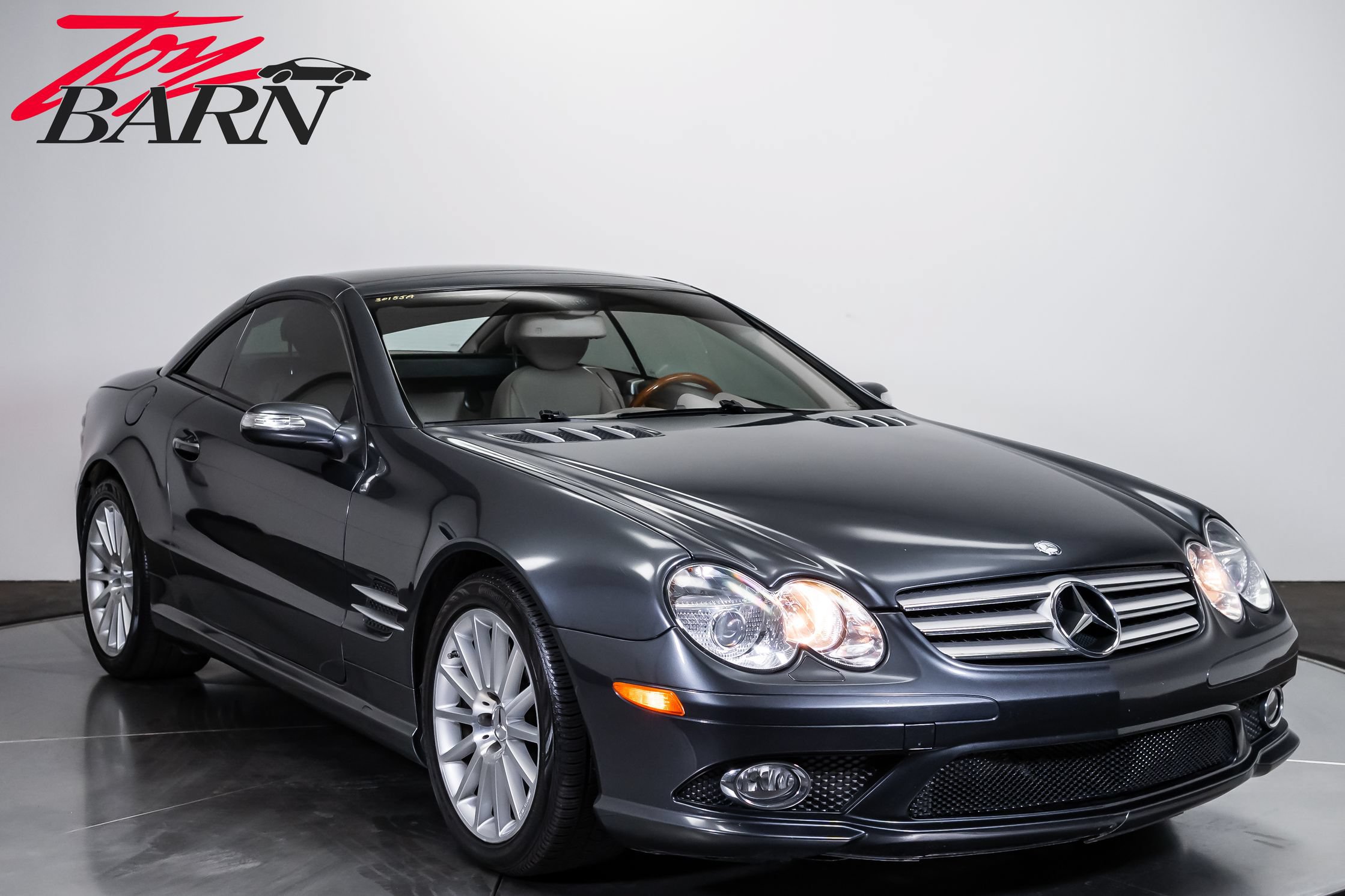Used 2008 Mercedes-Benz SL 550 image 15