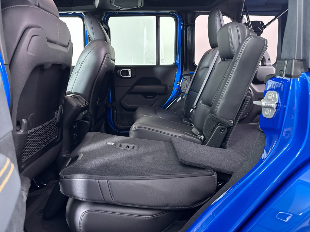 New 2025 Jeep Wrangler Sahara image 30