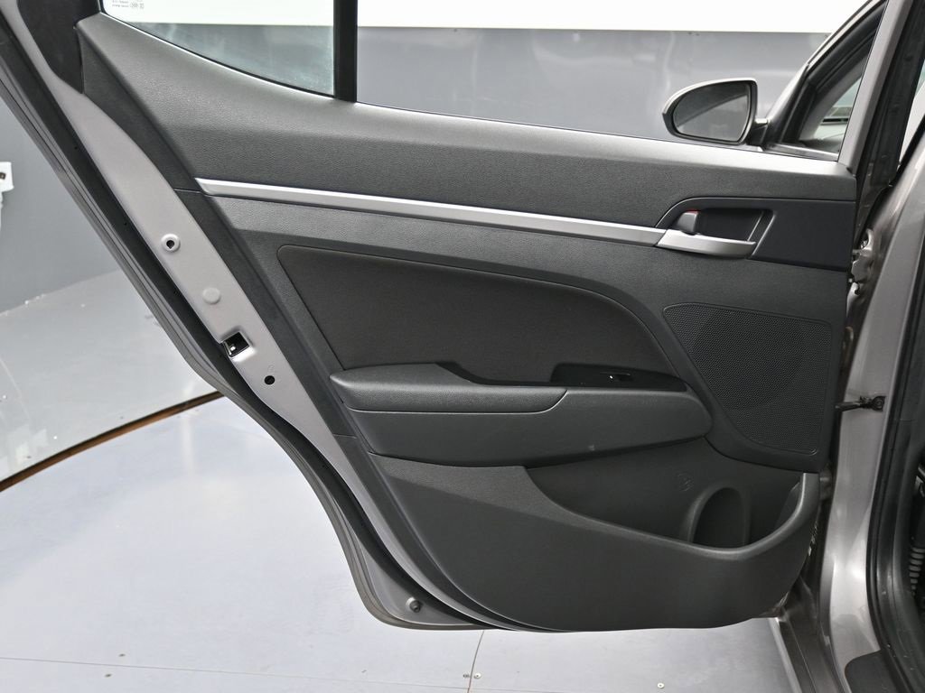 Used 2020 Hyundai Elantra Value Edition w/ Cargo Package (C1) image 39