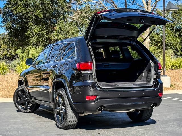 Used 2015 Jeep Grand Cherokee Altitude image 19