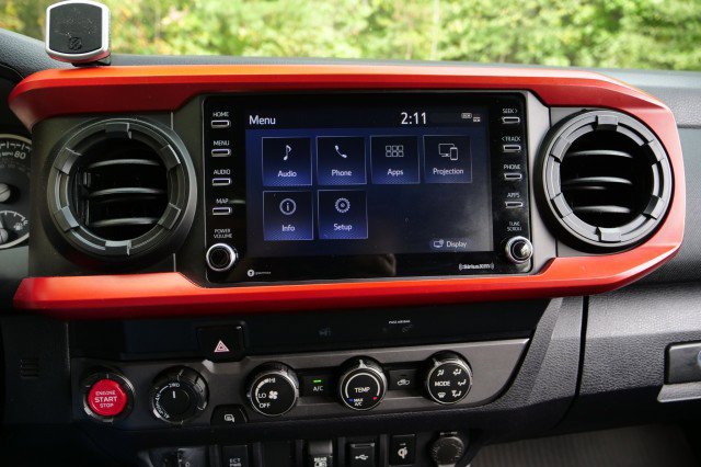 Used 2020 Toyota Tacoma TRD Sport image 13