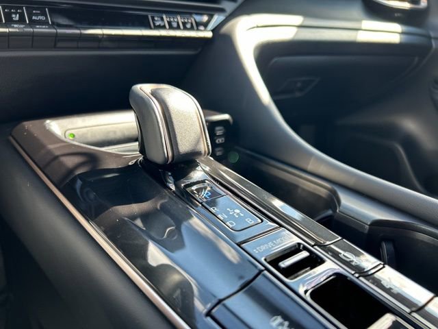 Used 2026 Toyota Crown XLE image 42