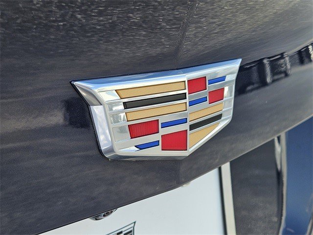 Certified 2025 Cadillac XT4 Premium Luxury image 16