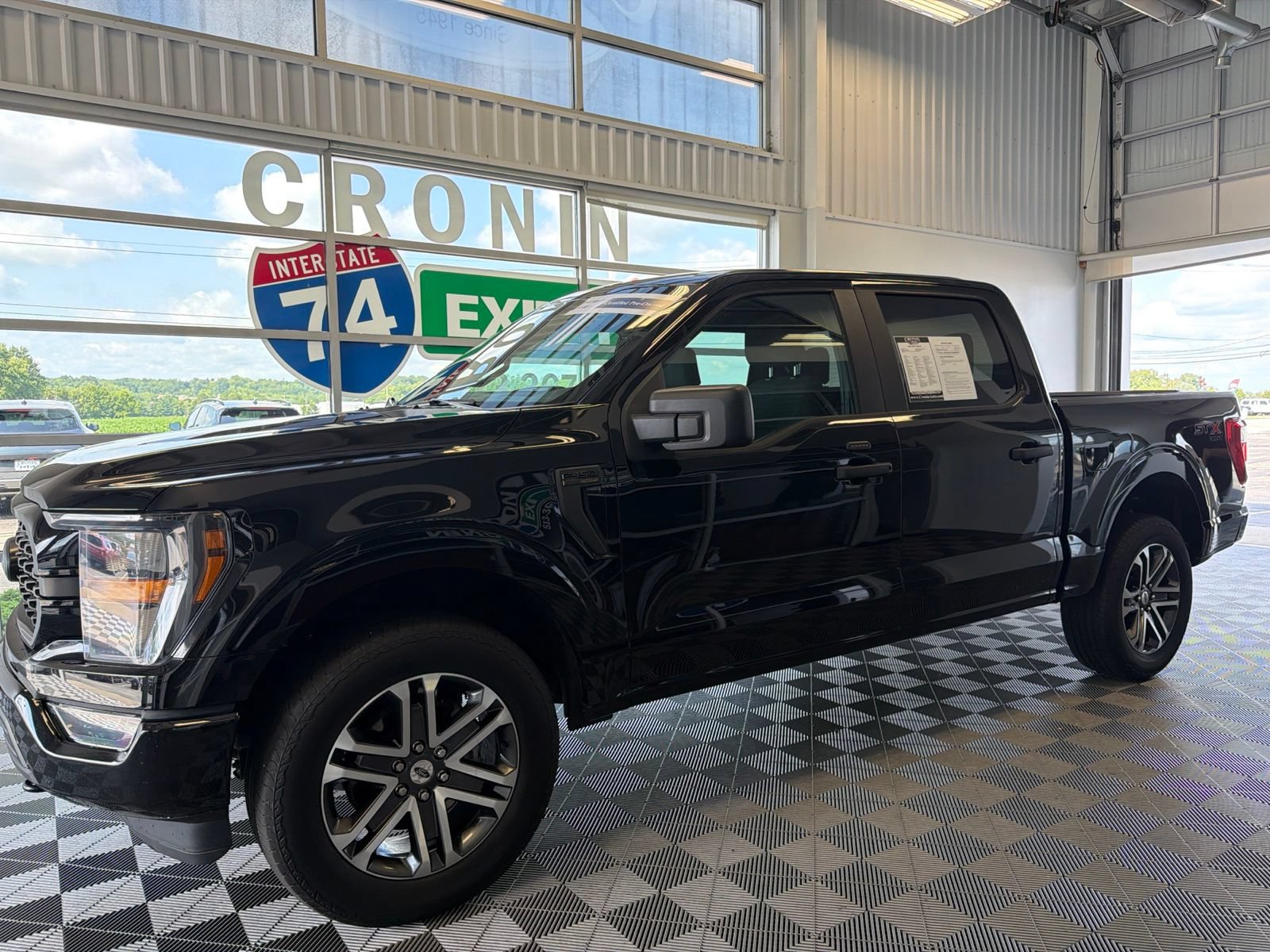 Used 2023 Ford F150 XL w/ STX Appearance Package AWD/4WD image 3