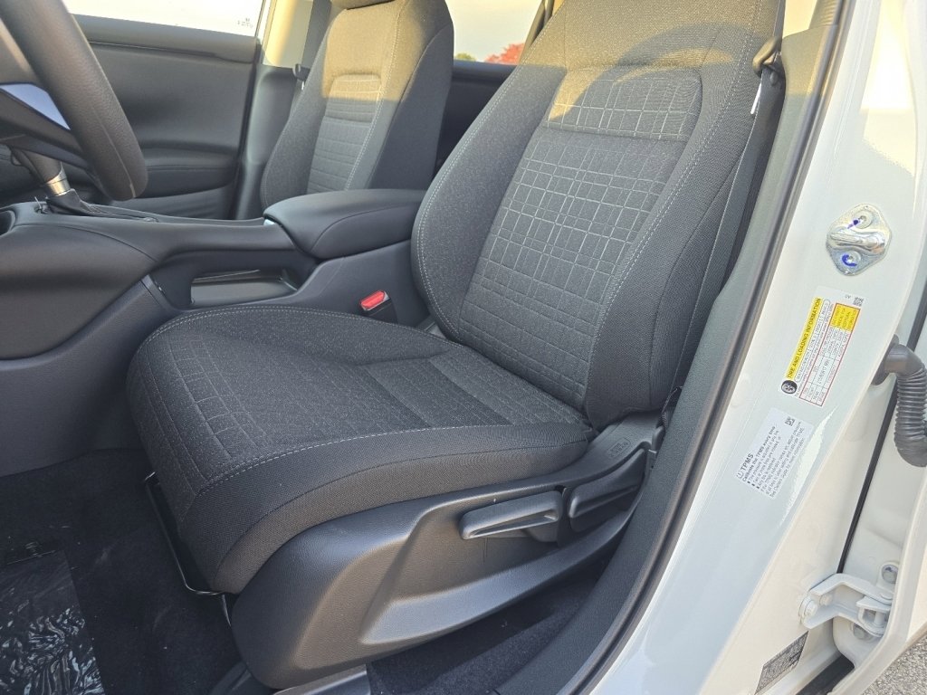 New 2026 Honda HR-V LX image 24