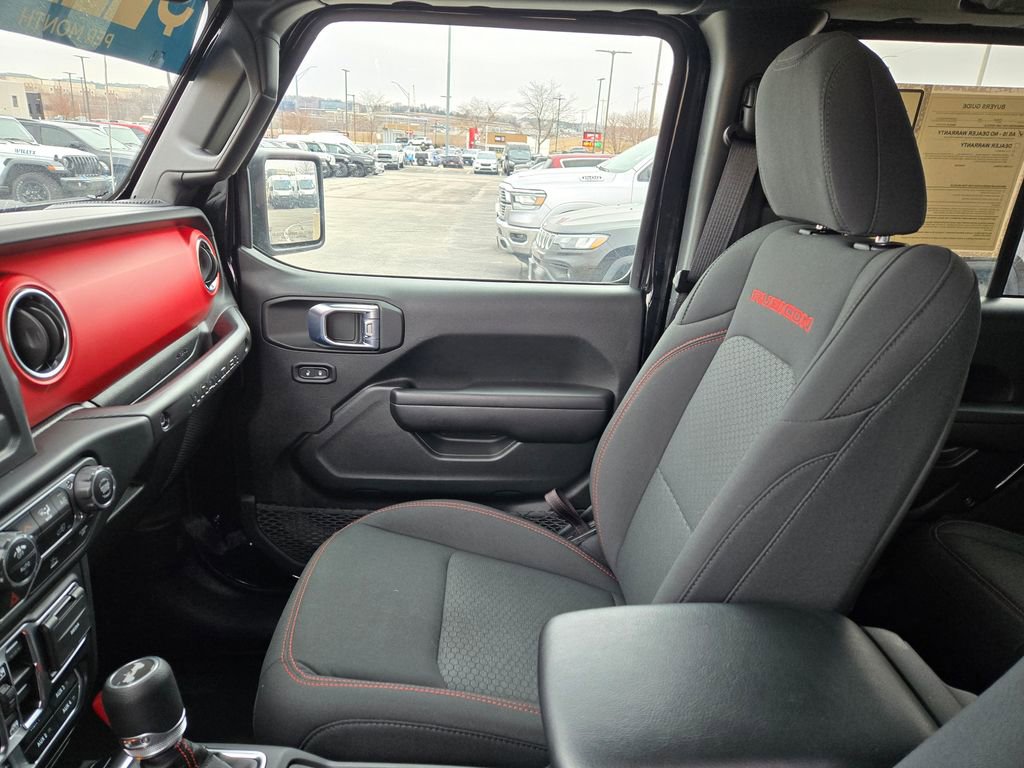 Used 2021 Jeep Wrangler Unlimited Rubicon image 25