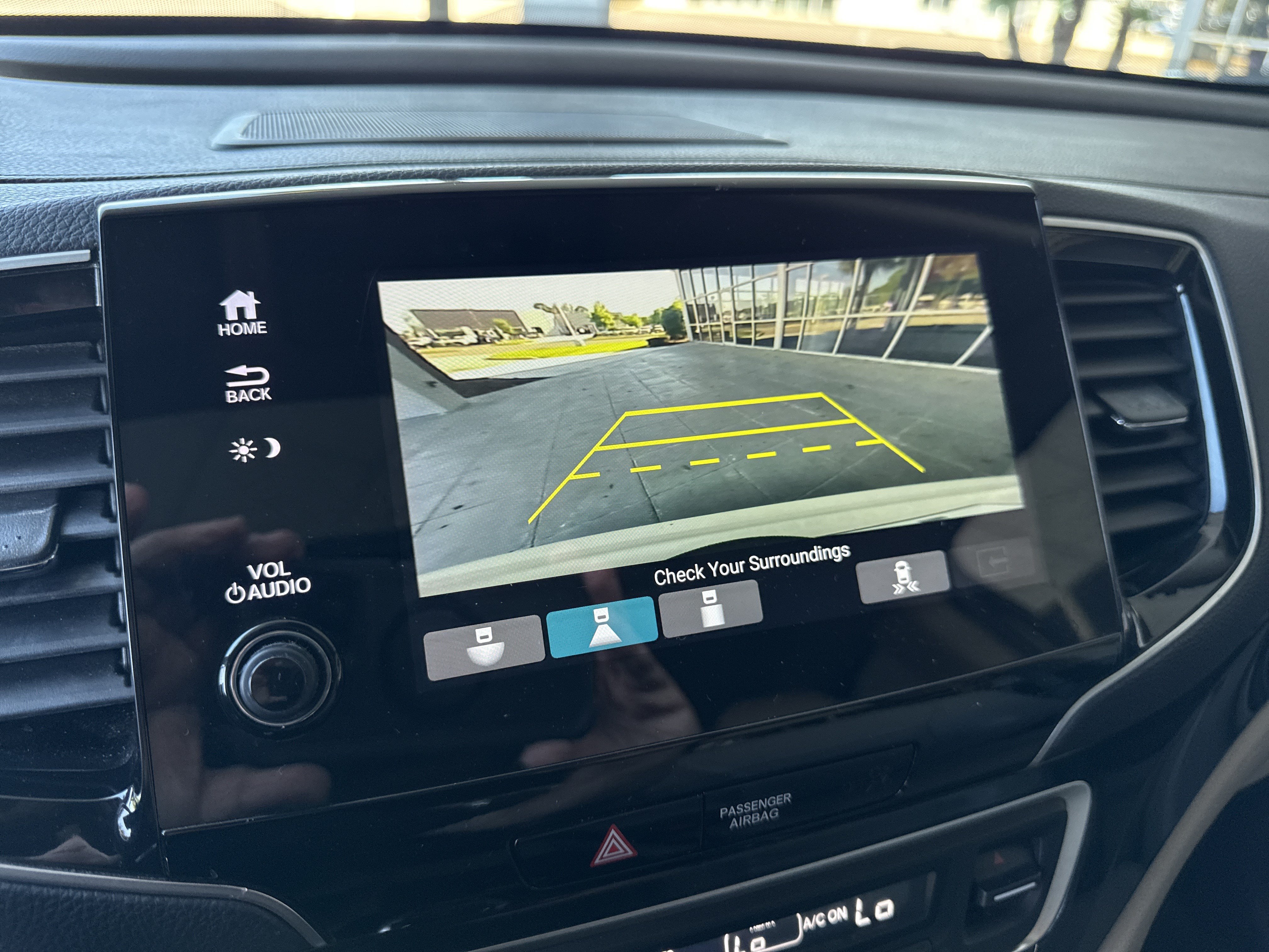 Used 2021 Honda Pilot Touring image 28